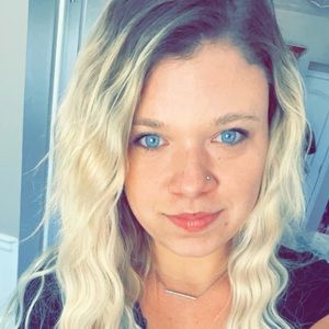 Meet your Posher, Kristen